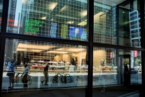 Mizuho Securities selects HPE to strengthen AI readiness